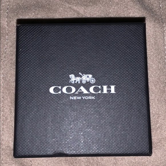 Coach watch - Picture 2 of 3